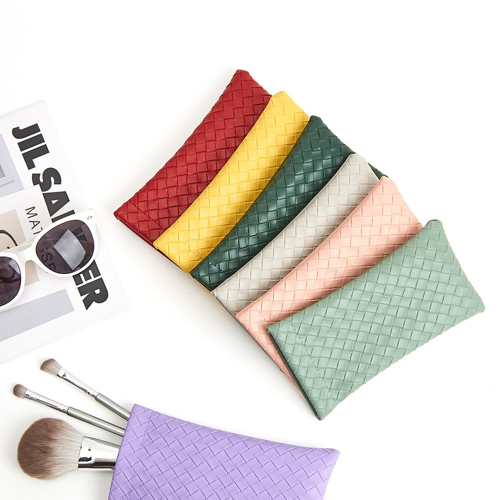 Squeeze Top Sunglass Pouch